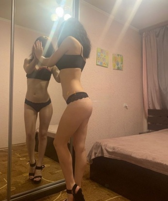 Живу в Москве и с нетерпением жду встречи с тобой. 💕 Мои услуги включают всё, что ты только можешь себе представить: массаж, оральный секс, классический и анальный секс, стриптиз и еще многое другое. 🌹 Позволь мне погрузить тебя в мир наслаждения и расслабления, который ты никогда не забудешь. 🌟 У меня немало отзывов от довольных клиентов, которые подтверждают мою профессиональность и искусство общения. 🌷 С тобой я окажусь нежной проводницей в мир страсти и наслаждения. Гарантирую, что фото в моем профиле абсолютно реальные и соответствуют моей внешности. 📷 Жду, чтобы сделать твои мечты реальностью! 🔥 Дiana
